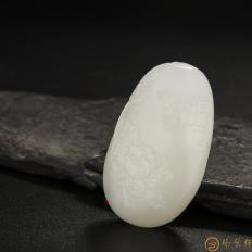 新疆和田玉白皮一级白玉籽玉挂件 花开贫贱 37.3克