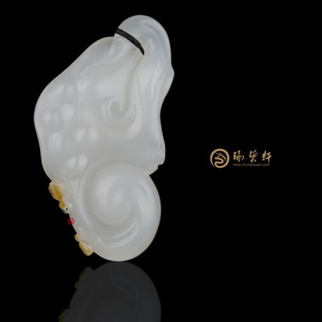 【琢艺轩】新疆和田黄皮一级白籽玉挂件 如意 12.7克