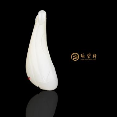 新疆和田洒金皮白玉籽玉挂件 兰花 7.7克