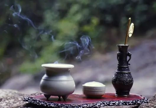 上海景点打卡推荐榜刷屏朋友圈，同城交友休闲娱乐新玩法你还没上车？